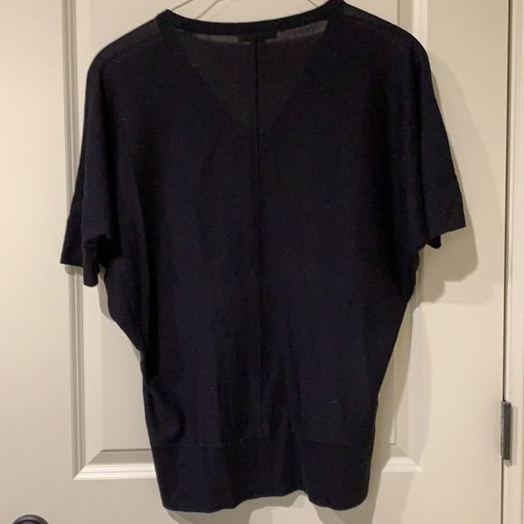 BCBG medium black knit sweater - Picture 5 of 6